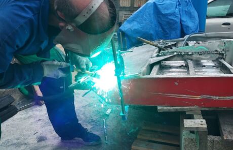 Réparation plateau dépanneuse